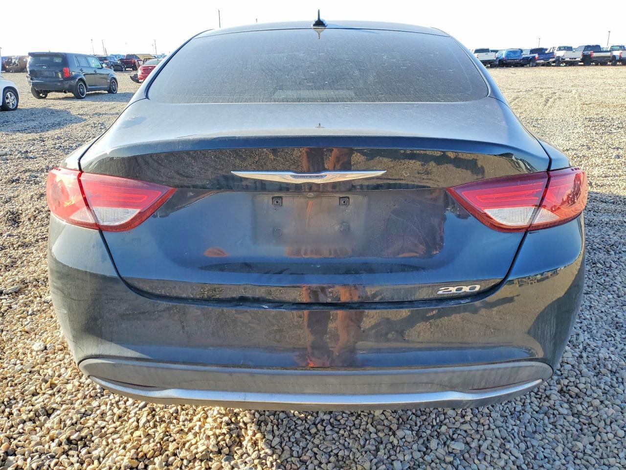 2015 CHRYSLER 200