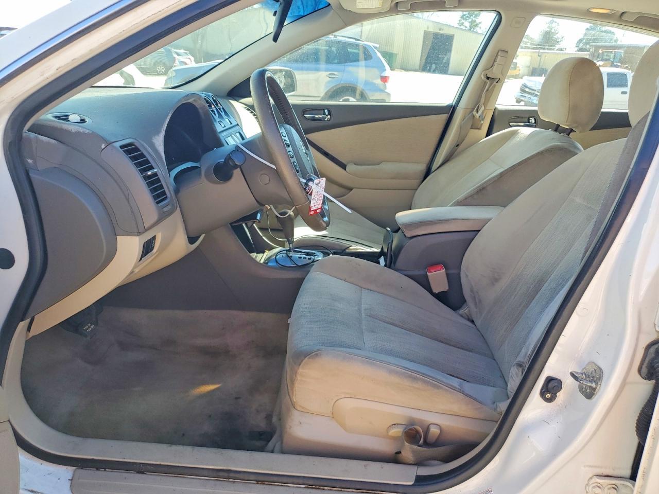 2012 NISSAN ALTIMA