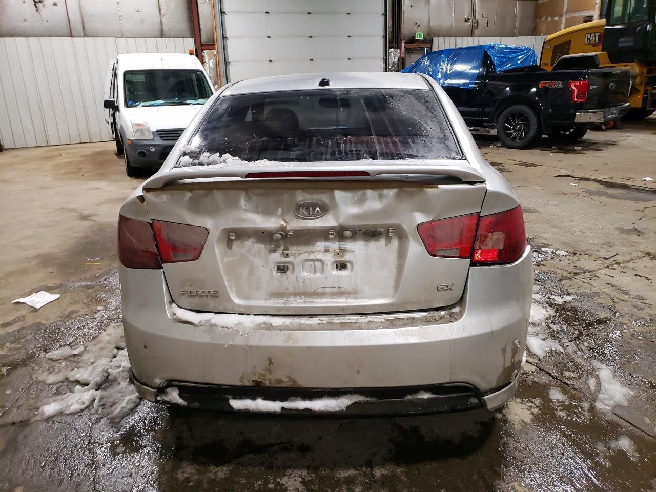 2010 KIA FORTE