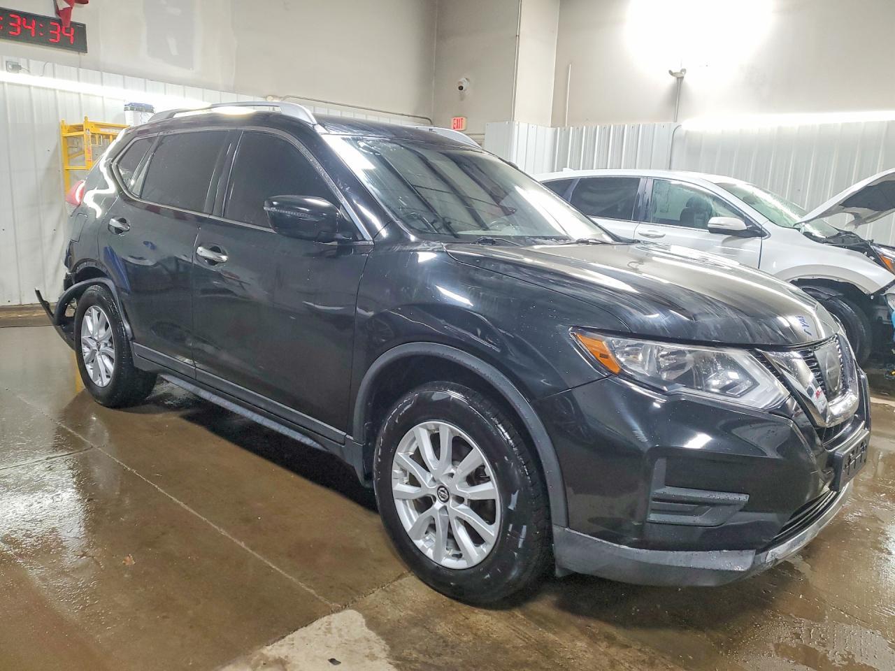 2017 NISSAN ROGUE