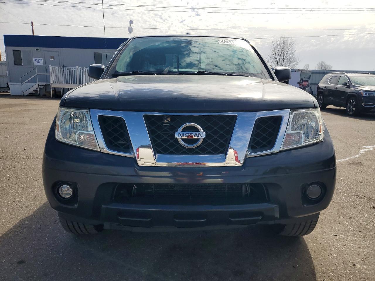 2014 NISSAN Frontier