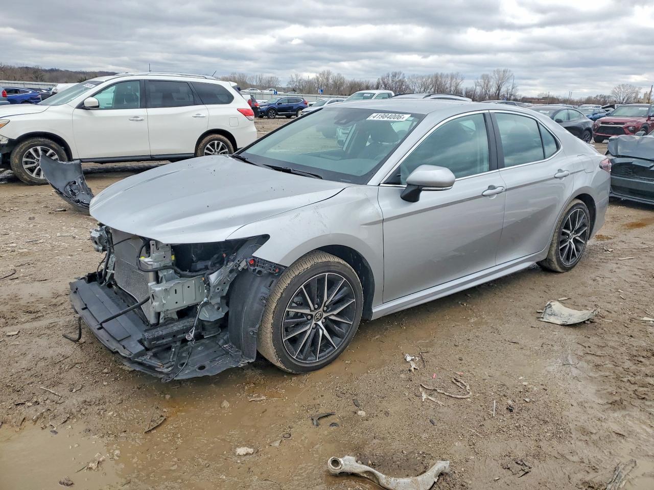 2024 TOYOTA CAMRY