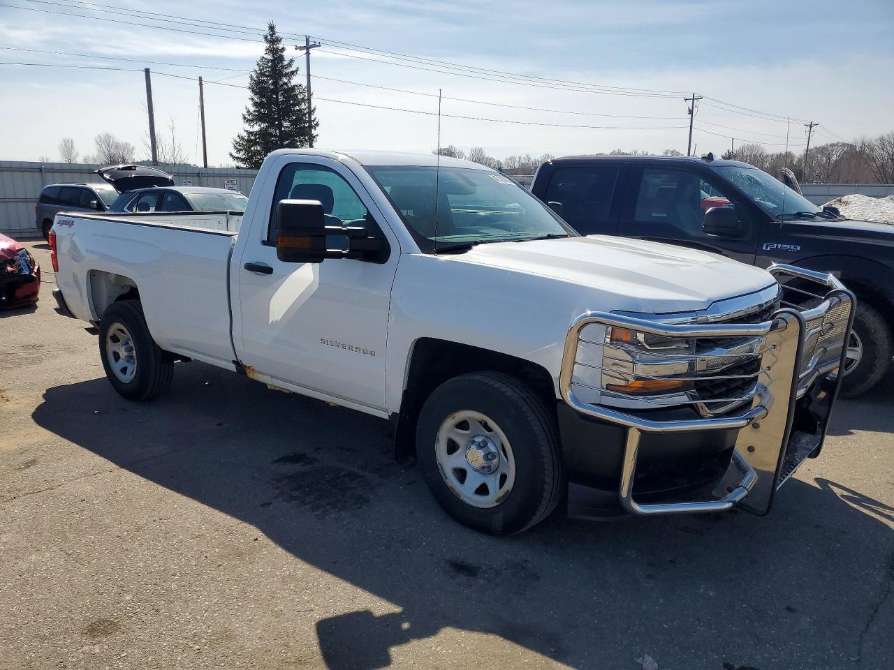 2017 CHEVROLET Silverado