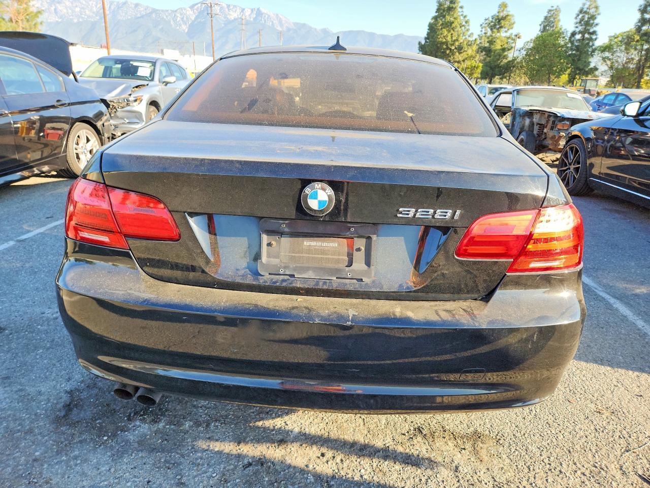 2011 BMW 3 SERIES