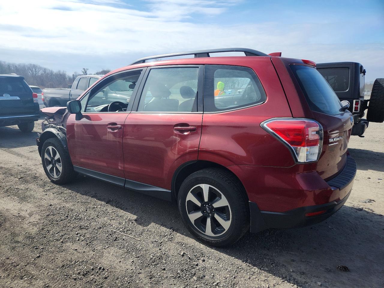 2018 SUBARU FORESTER