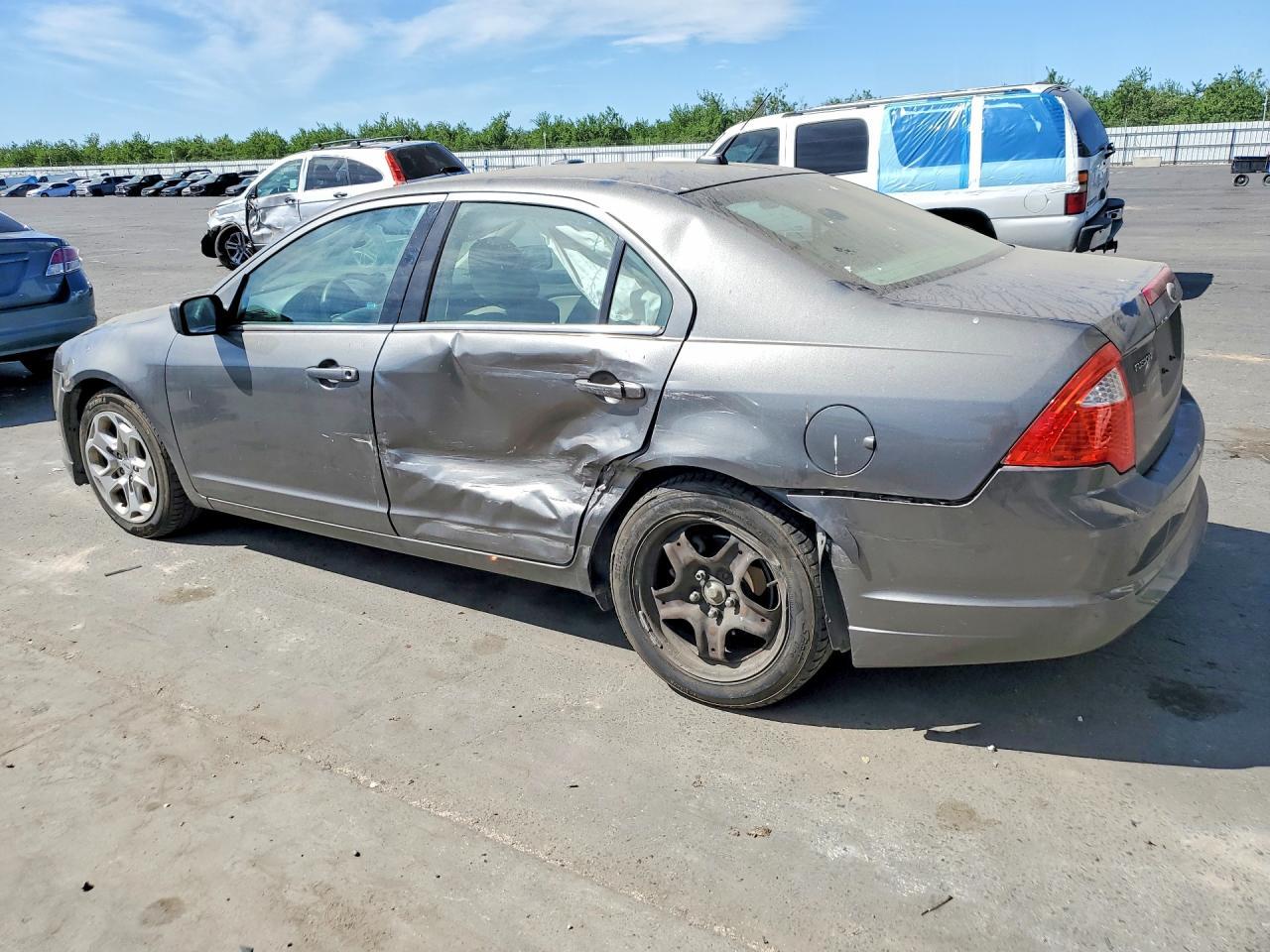 2010 FORD FUSION