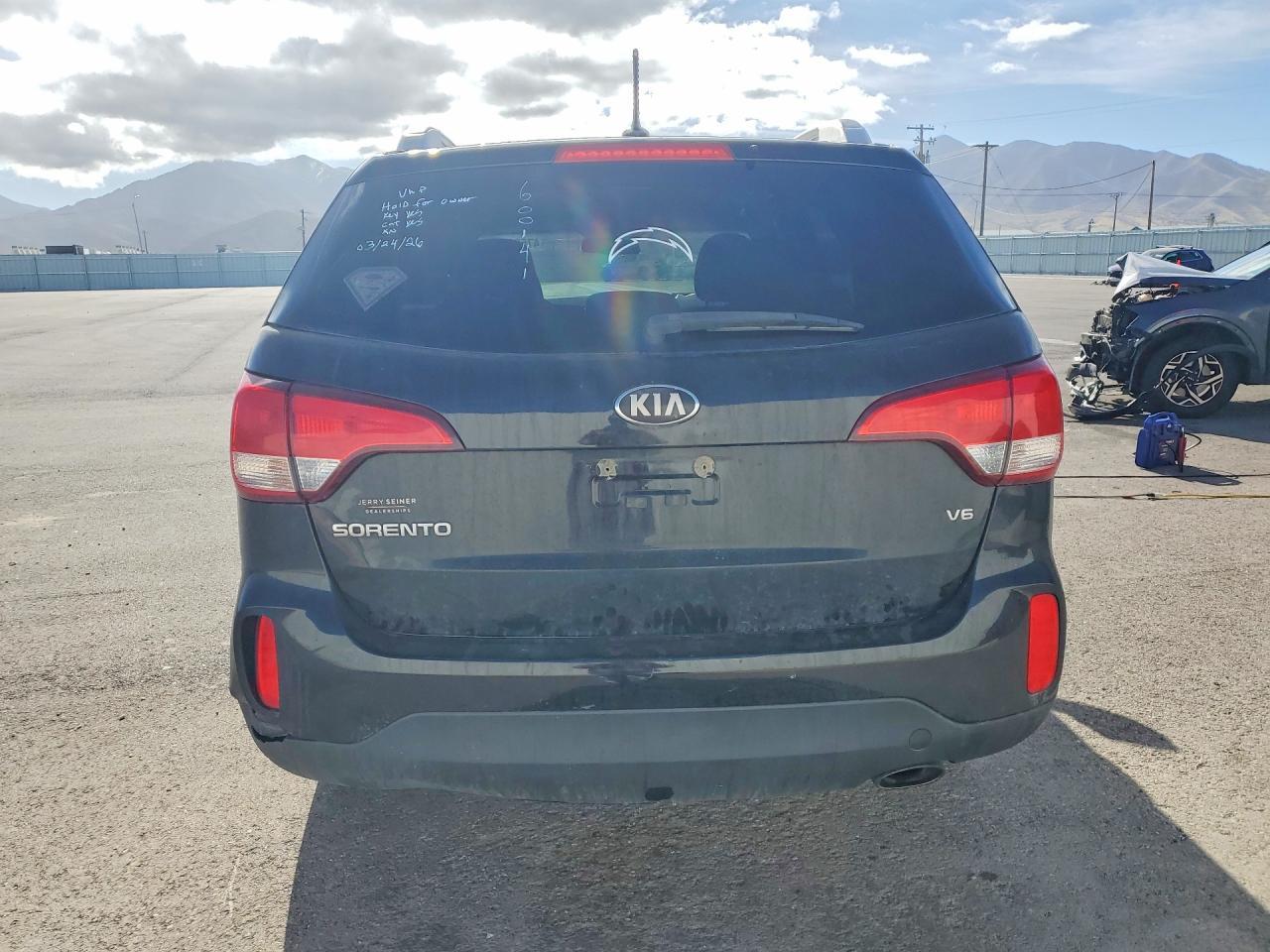 2015 KIA SORENTO
