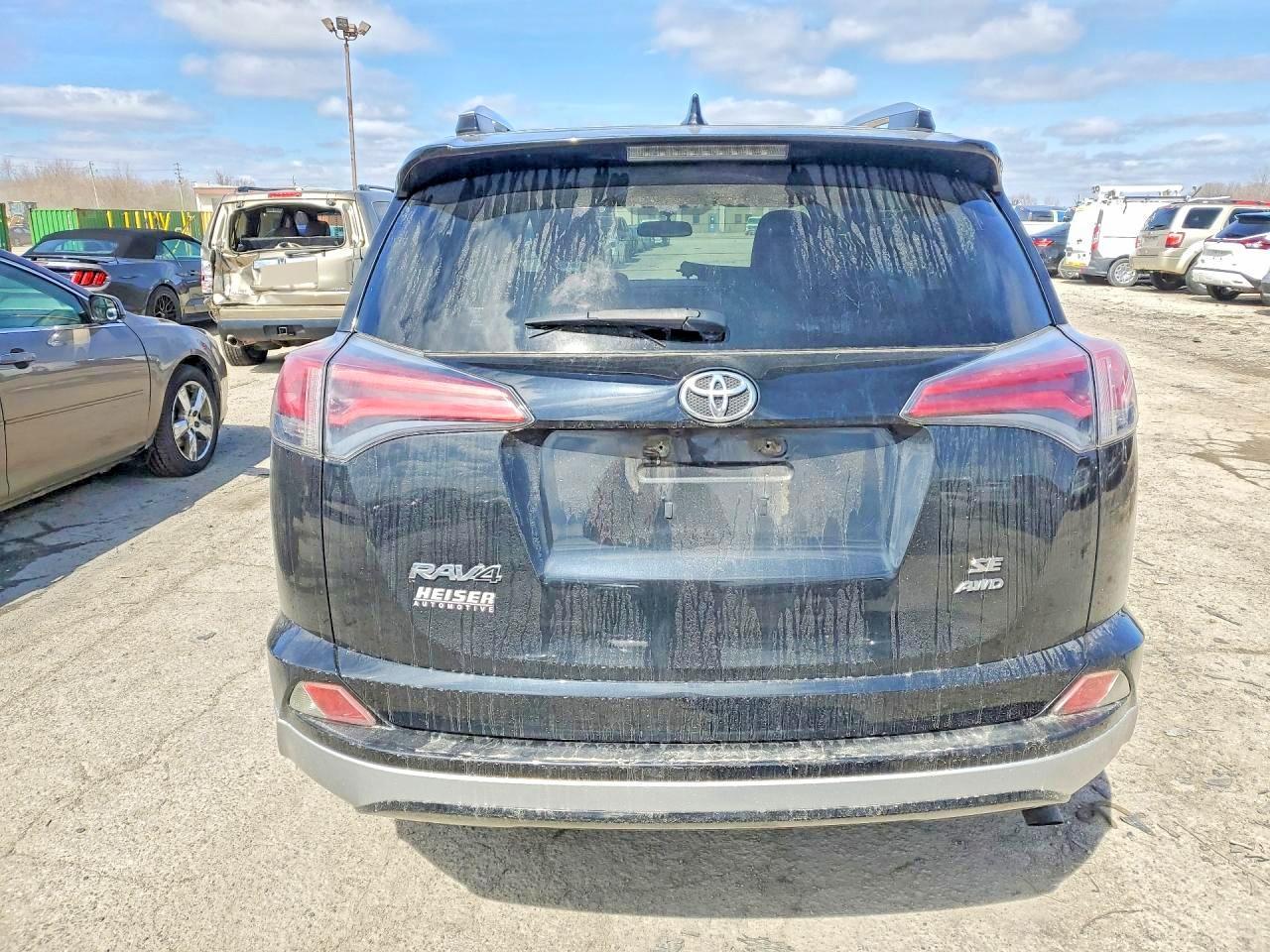 2016 TOYOTA RAV4