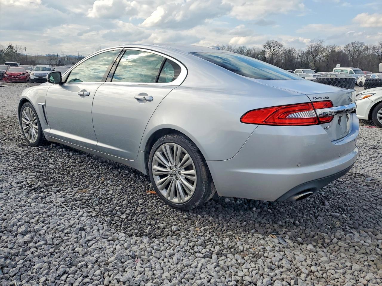 2012 JAGUAR XF