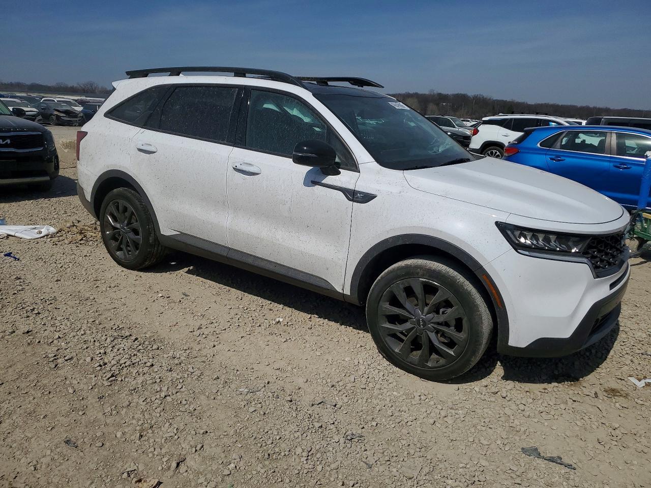 2023 KIA SORENTO