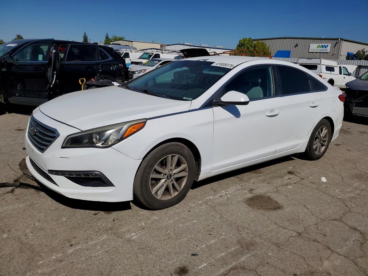 2015 HYUNDAI SONATA