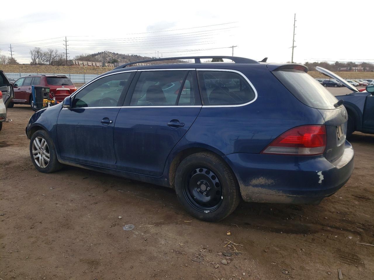 2011 VOLKSWAGEN JETTA