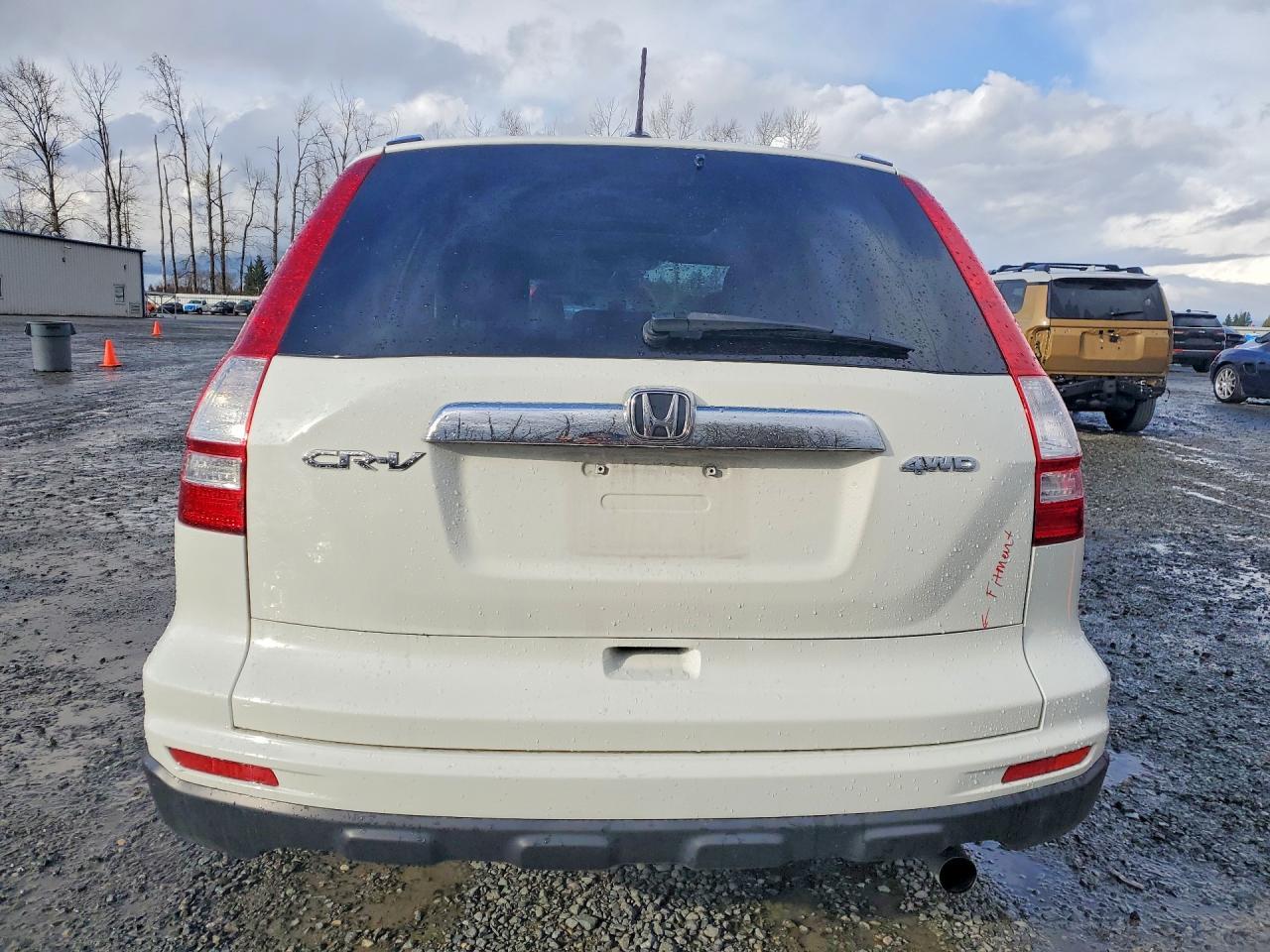 2011 HONDA CR-V