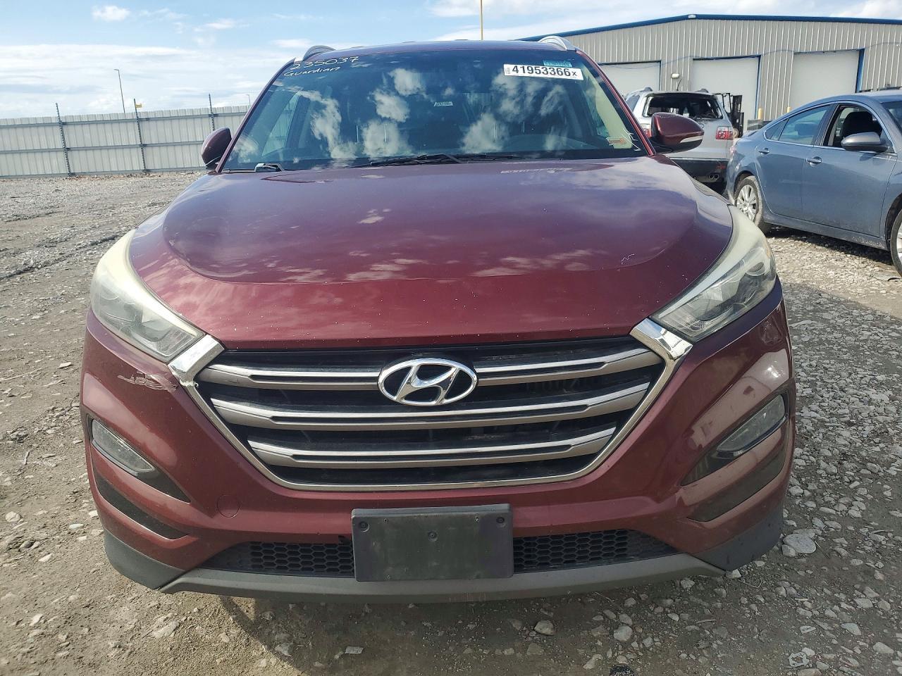 2016 HYUNDAI TUCSON