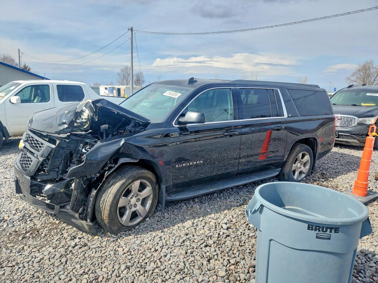 2016 CHEVROLET Suburban