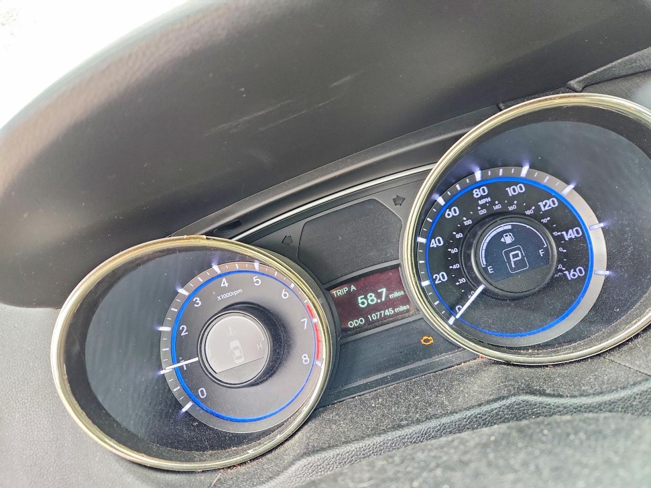 2013 HYUNDAI SONATA