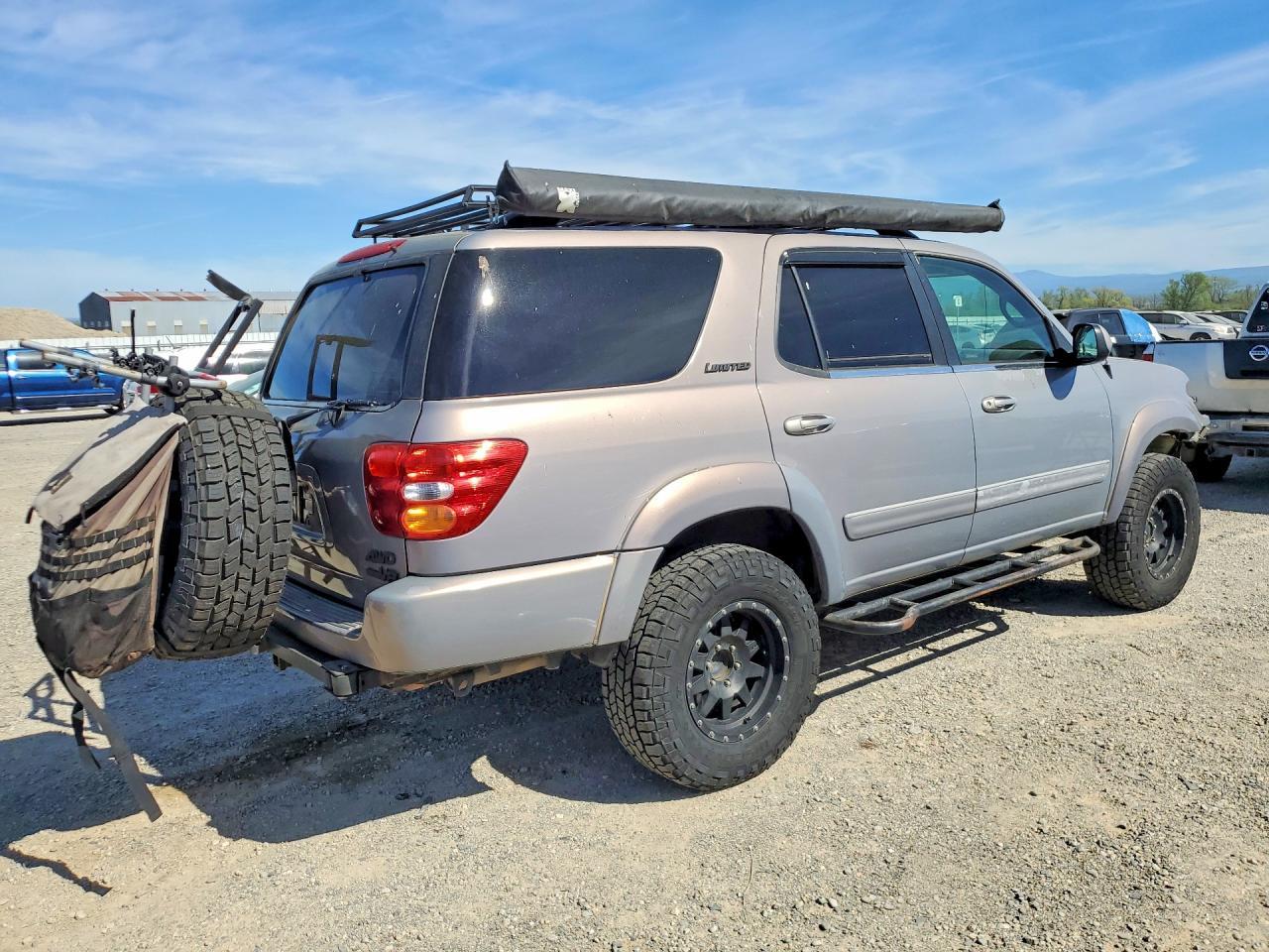 2001 TOYOTA Sequoia