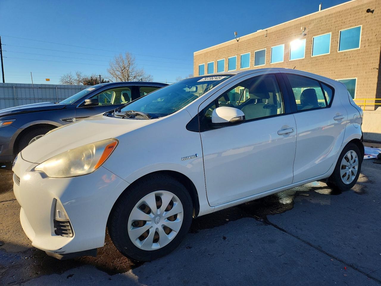 2013 TOYOTA Prius c