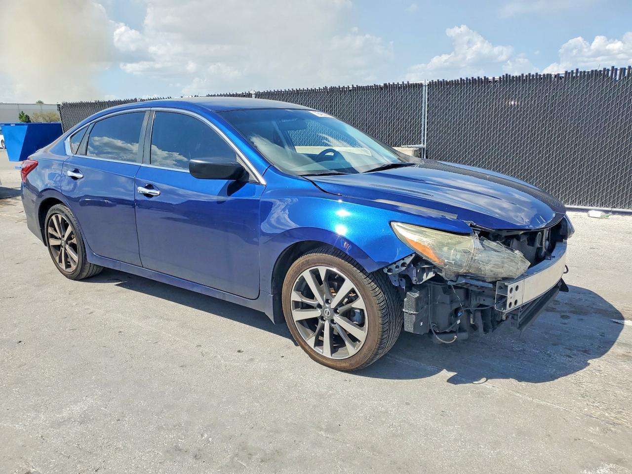 2017 NISSAN ALTIMA
