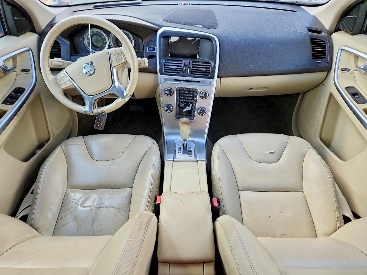 2012 VOLVO XC60