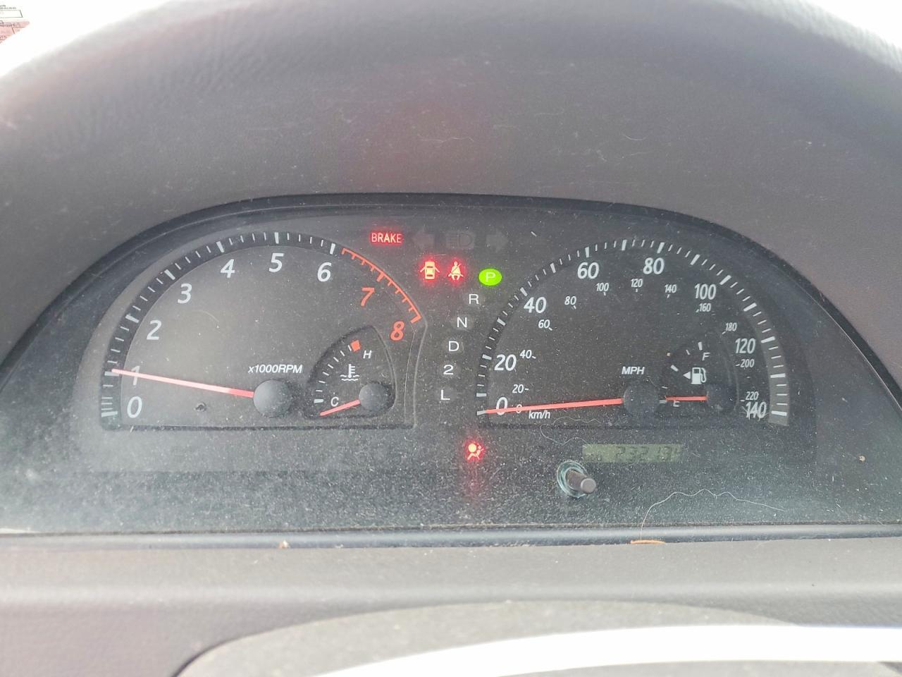2004 TOYOTA CAMRY