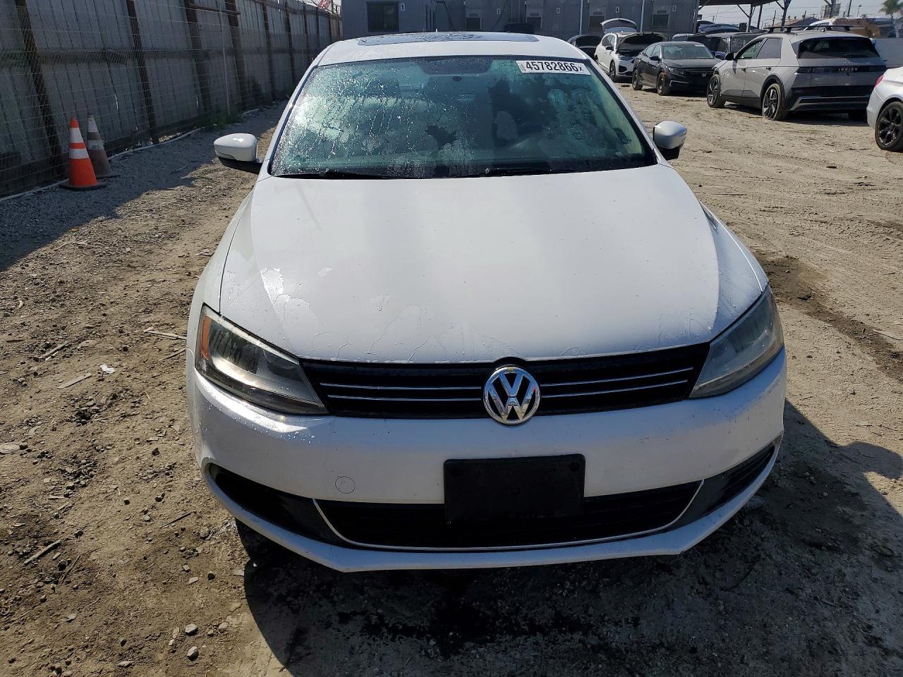 2014 VOLKSWAGEN JETTA