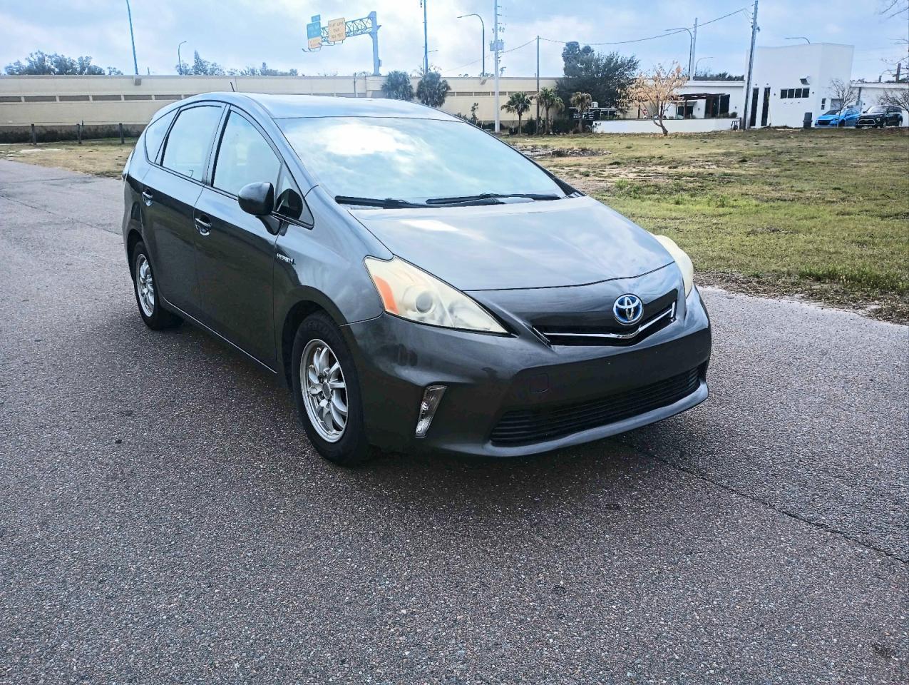 2012 TOYOTA PRIUS V
