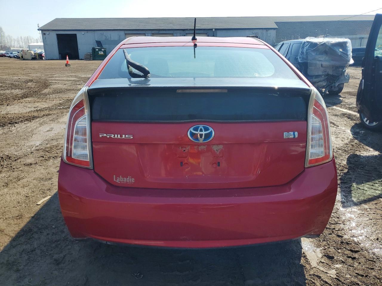 2013 TOYOTA PRIUS