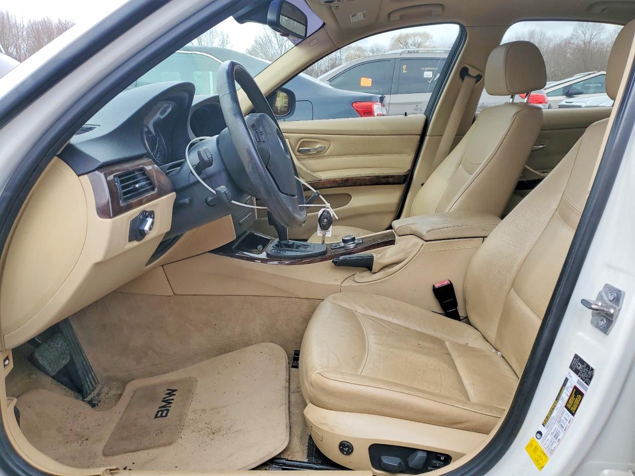 2011 BMW 3 SERIES