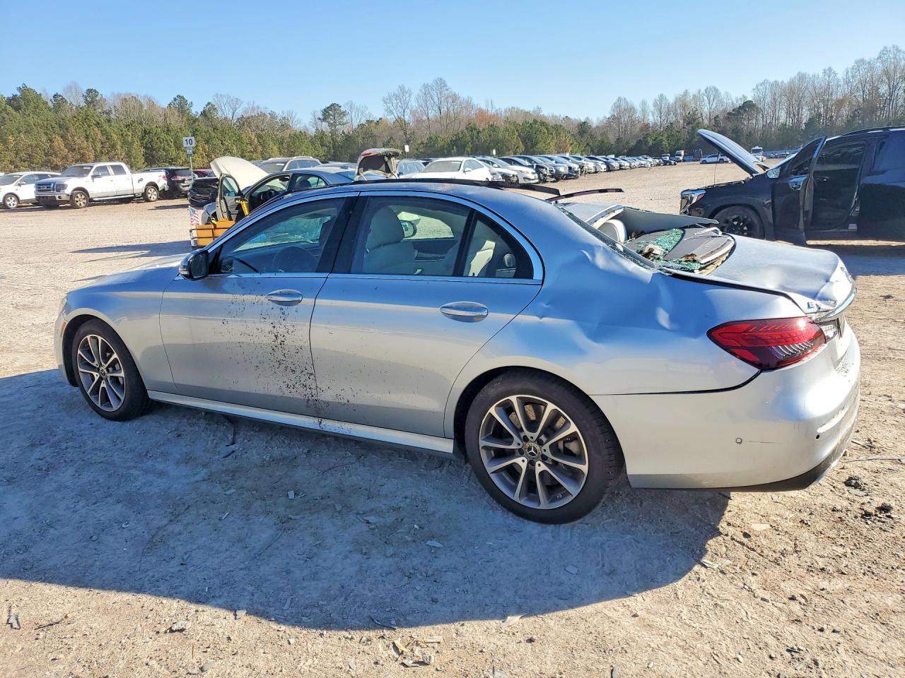 2021 MERCEDES-BENZ E-Class