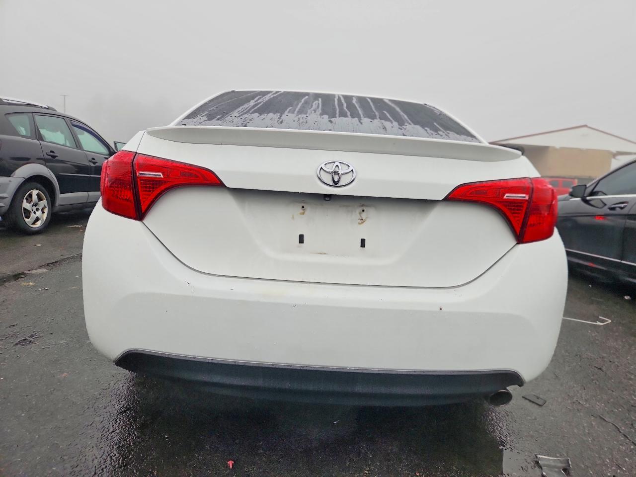 2018 TOYOTA COROLLA