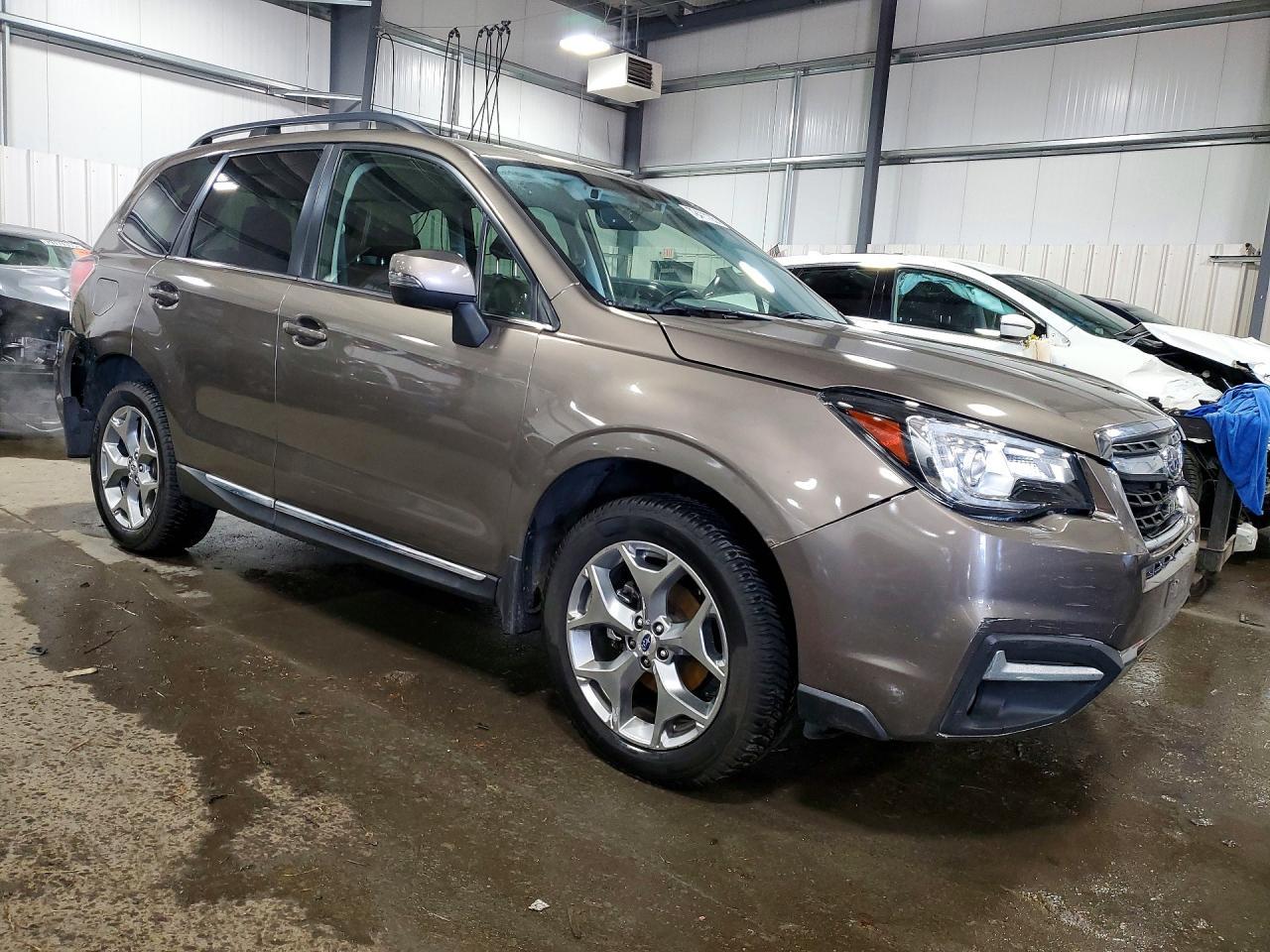 2018 SUBARU FORESTER