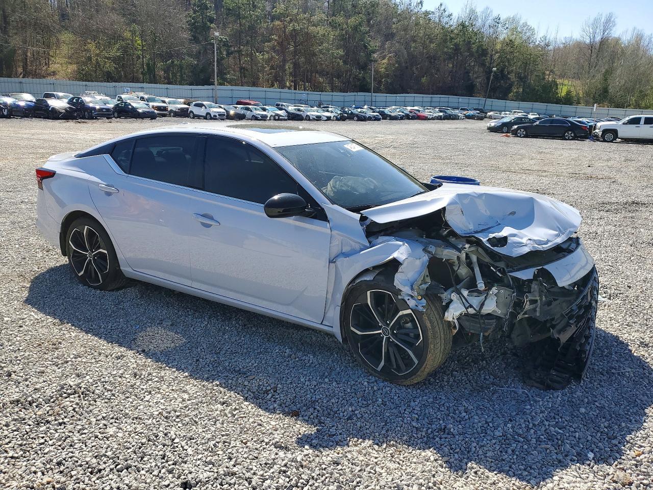 2024 NISSAN ALTIMA