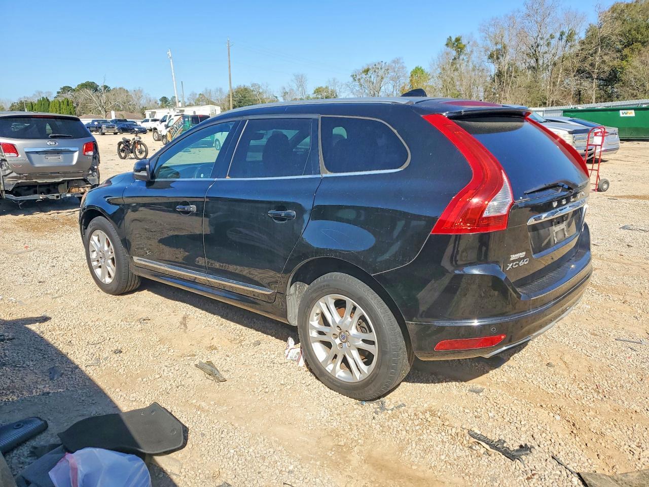 2016 VOLVO XC60
