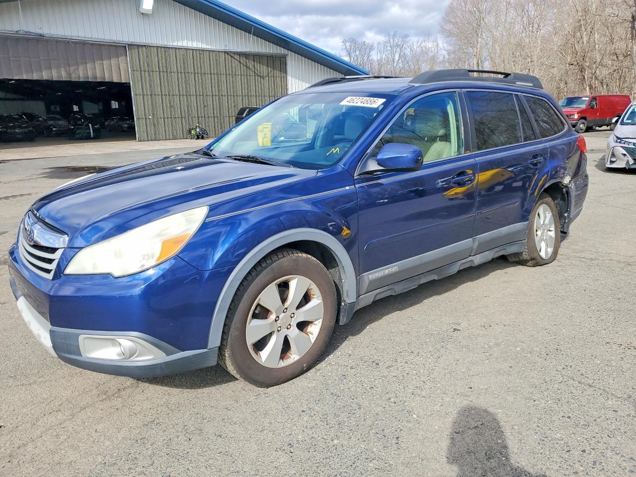 2010 SUBARU Outback