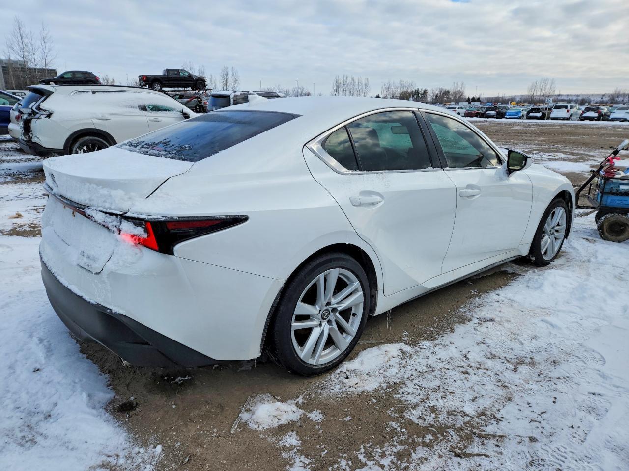 2023 LEXUS IS 300