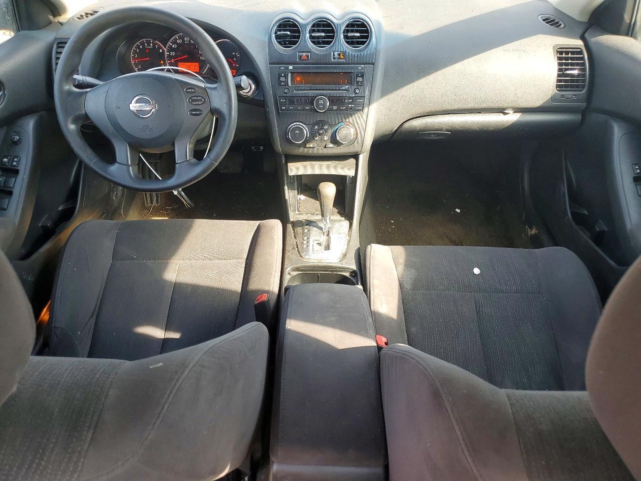 2010 NISSAN ALTIMA