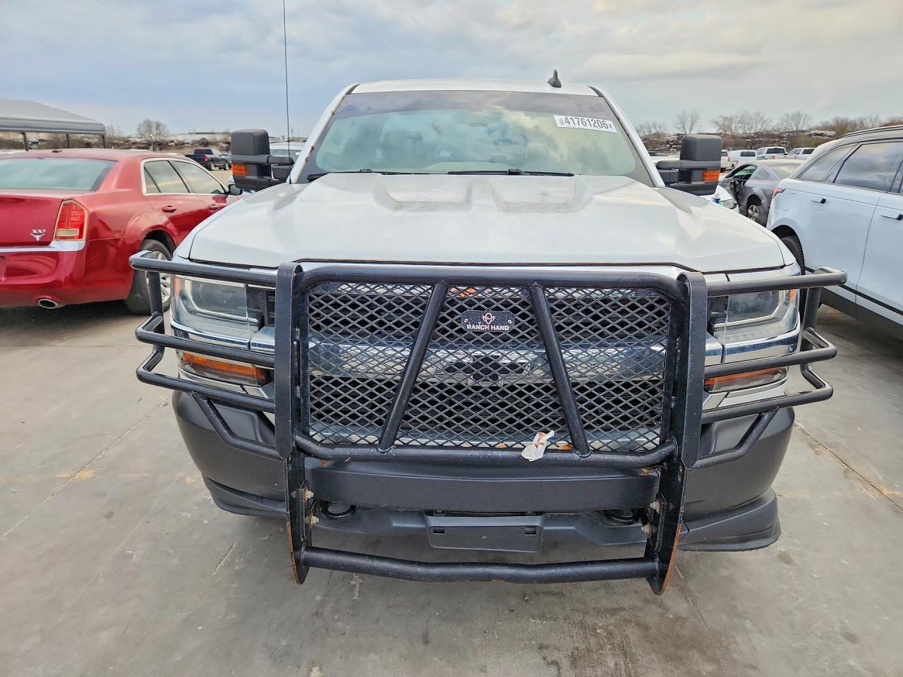 2018 CHEVROLET Silverado
