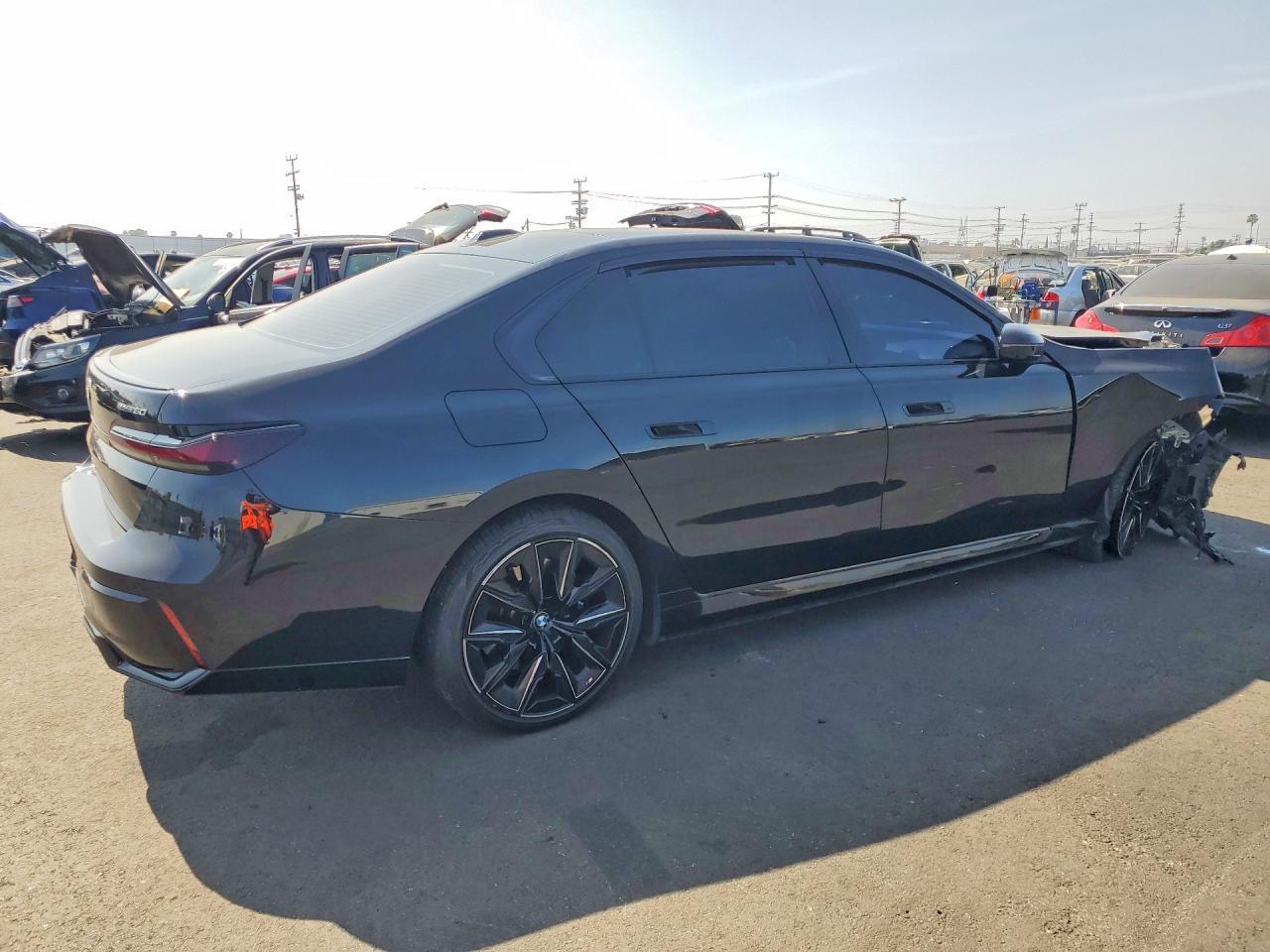 2024 BMW i7
