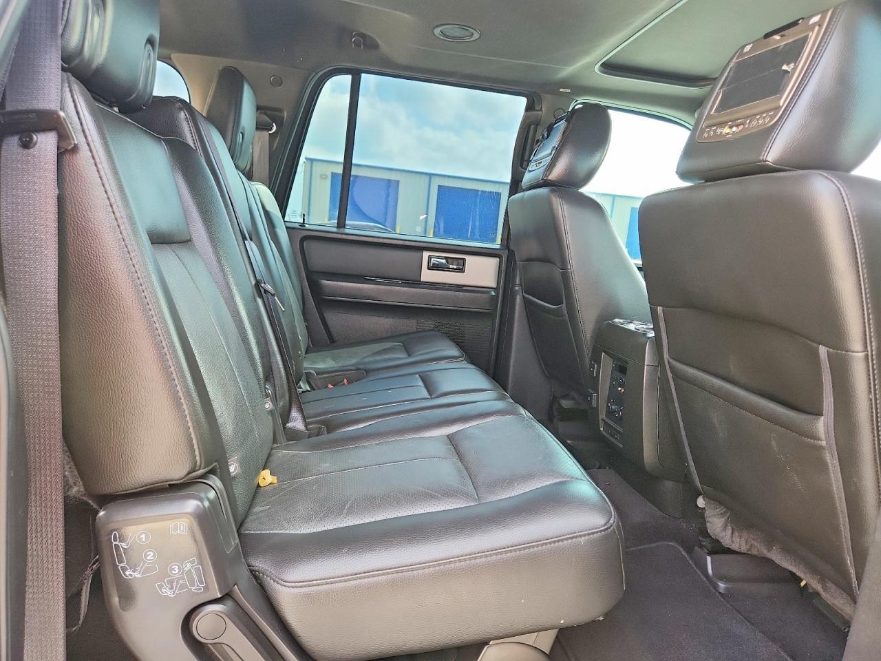 2014 FORD Expedition