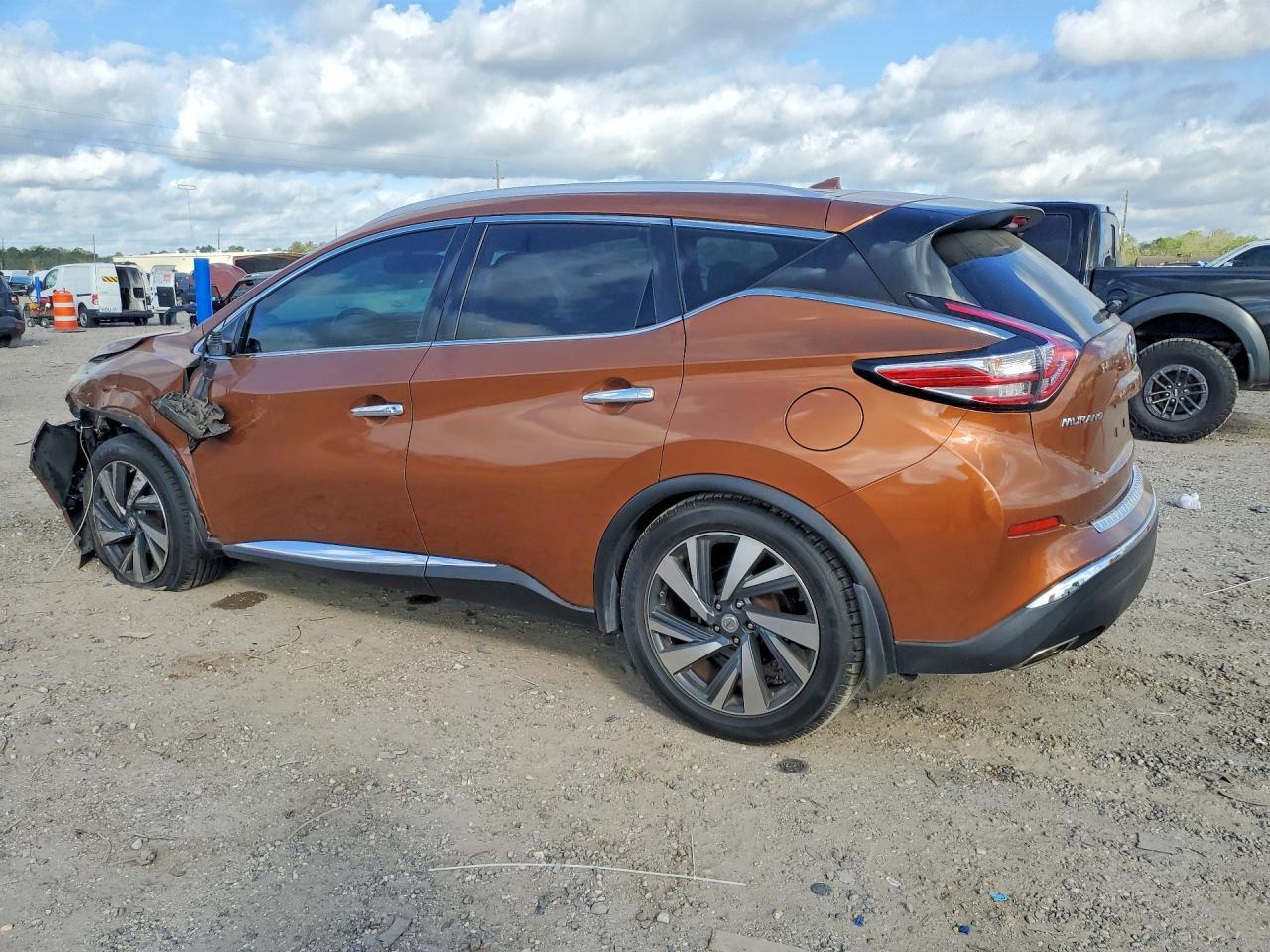 2015 NISSAN MURANO