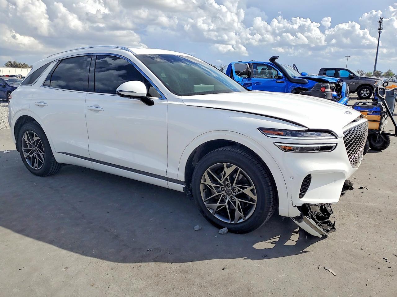 2022 GENESIS GV70