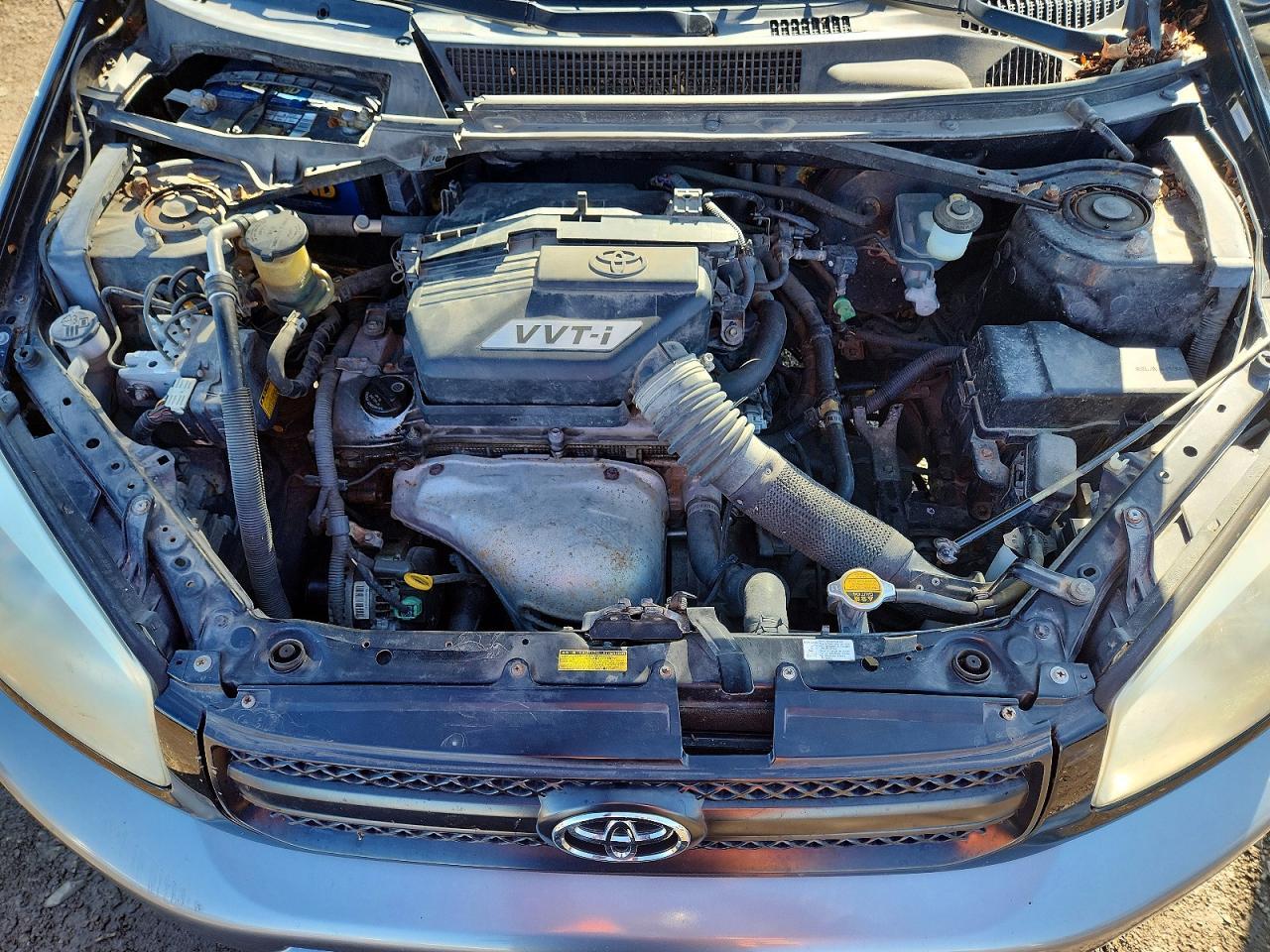 2004 TOYOTA RAV4