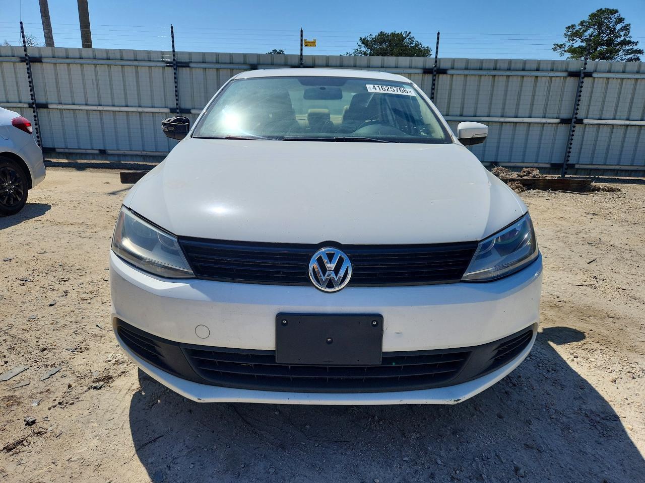 2011 VOLKSWAGEN JETTA
