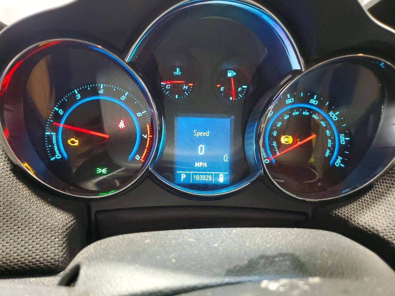 2011 CHEVROLET CRUZE