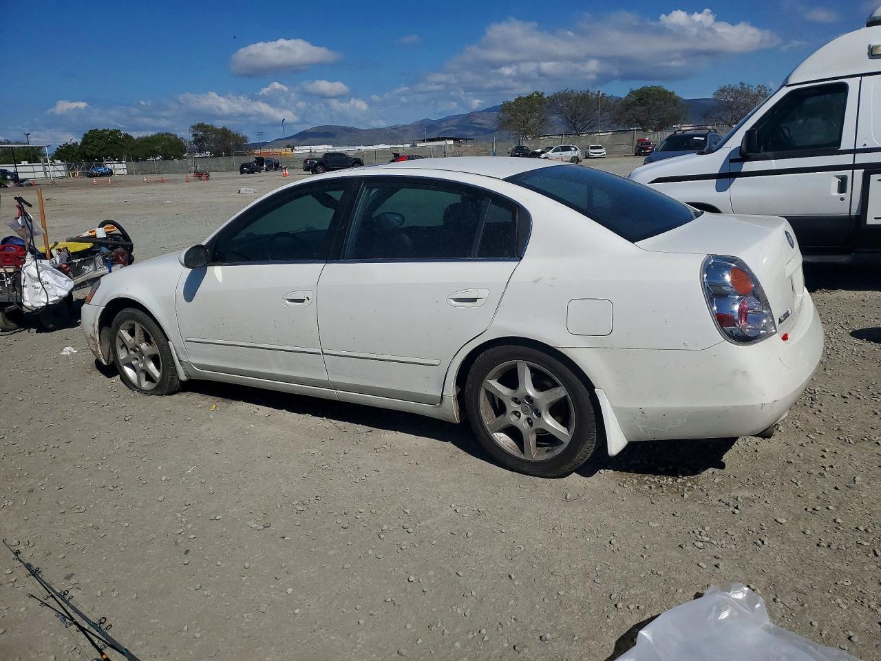 2003 NISSAN ALTIMA