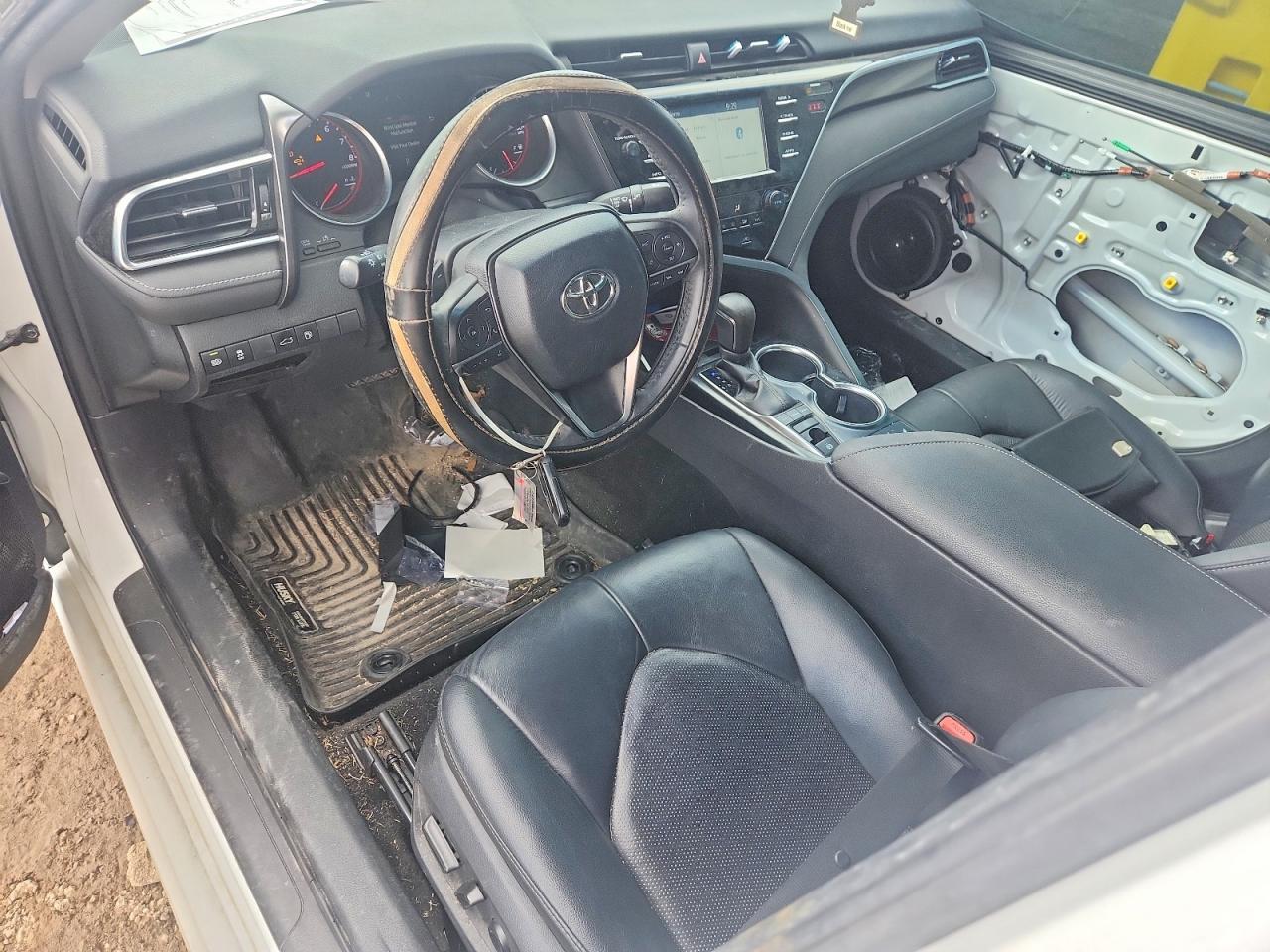 2018 TOYOTA CAMRY