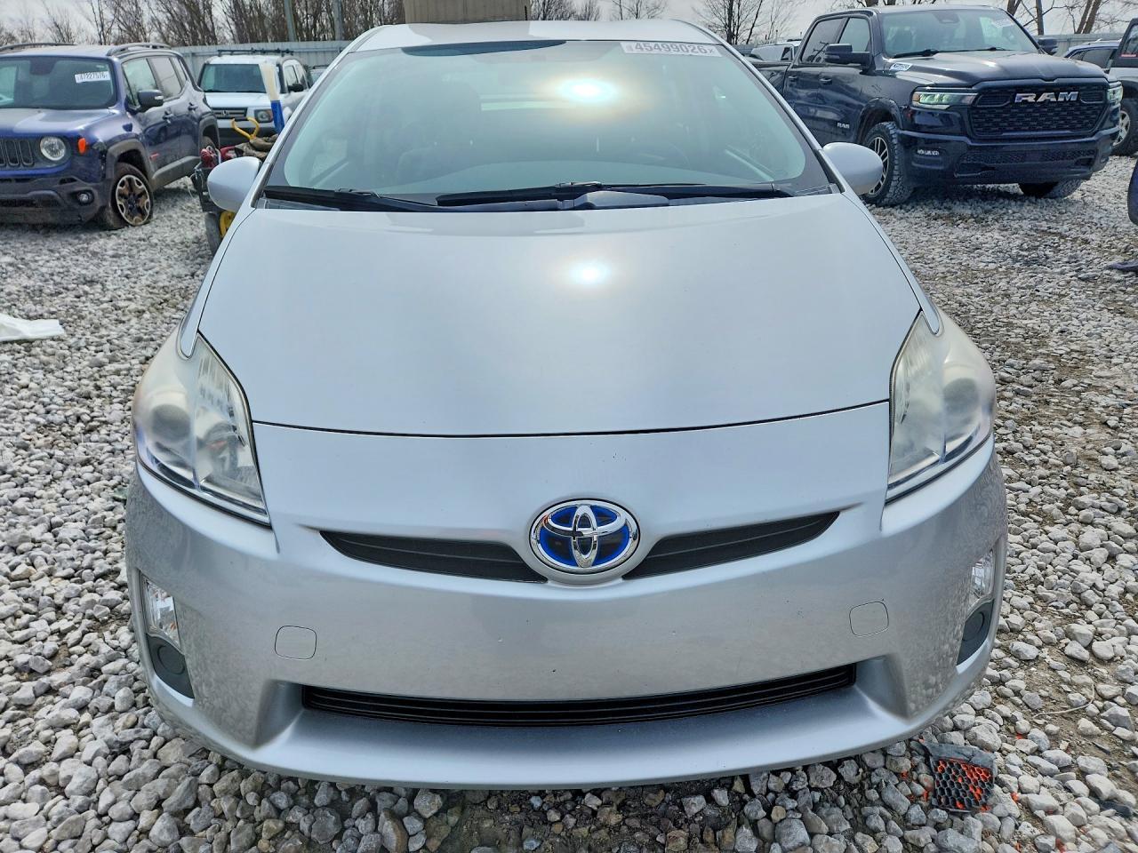 2011 TOYOTA PRIUS