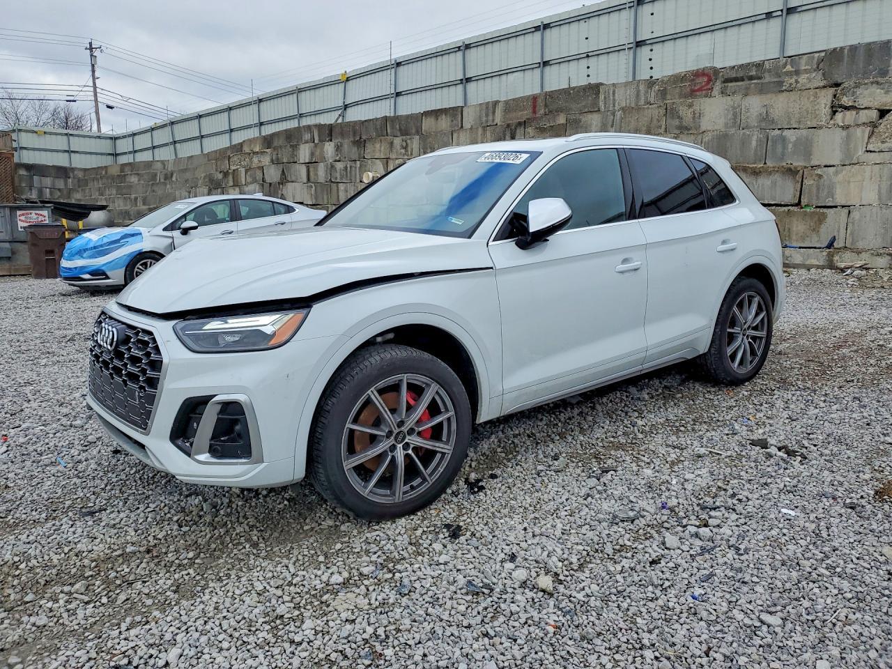 2025 AUDI SQ5