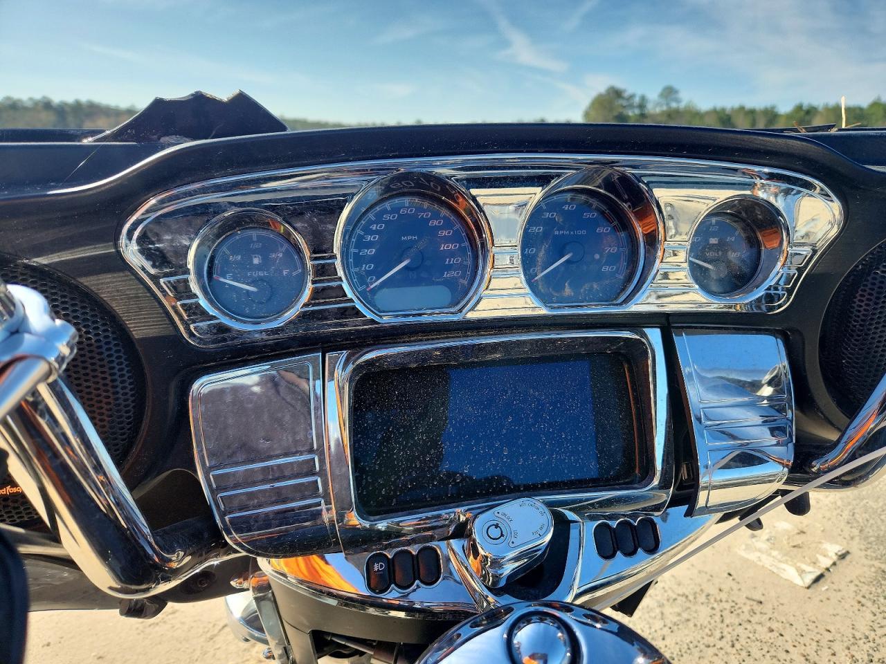 2020 HARLEY-DAVIDSON FLHTCUTG